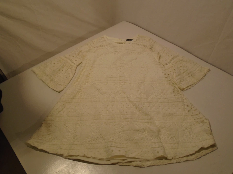 Vestido Niñas Talla 10 My Michelle Niñas Off White Encaje Manga Campana En muy buen estado mini boho Foto 1 de 4