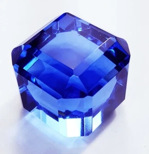 Increíble cubo de 138,00+ quilates de topacio azul suelto de piedras preciosas con certificación - Imagen 1 de 8
