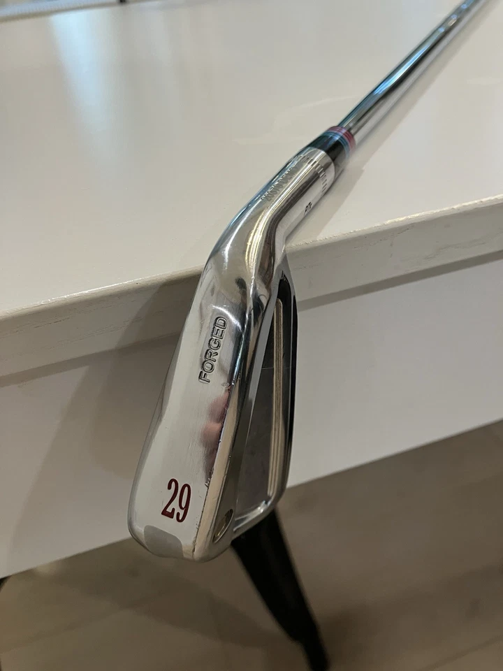 Hierro Ben Hogan PTX - 29 grados - Hierro 6 - Eje Tour Issue 120 S400 - BB&F Foto 1 de 4