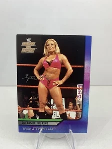 2002 Fleer Raw vs Smack Down Trish Stratus Queens of the Ring #74 - Picture 1 of 2