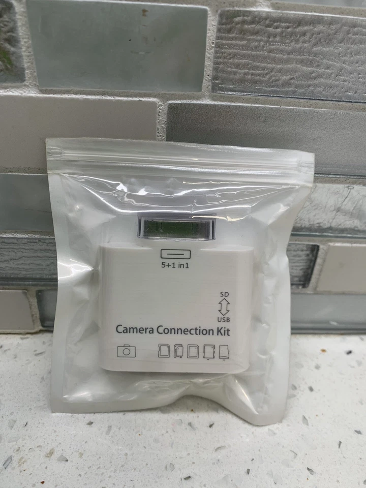 Camera Connection Kit 5+1 in 1 Memory Card Reader For Apple The New iPad NEW - Image 1 of 3