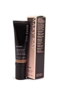 Mary Kay CC Cream Sunscreen Broad Spectrum SPF 15 Very Deep - Picture 1 of 7