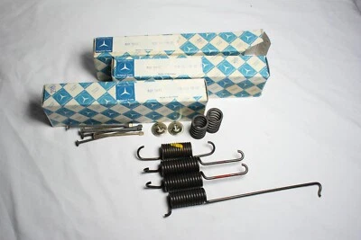 Kit de herrajes de freno de tambor Mercedes-Benz 309 421 09 92 para 170D Foto 1 de 4