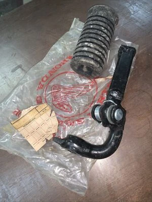 1974 年 HONDA CB350 CB 350 四 NOS 正品左脚踏板踏板 — 第 1/4 张图片