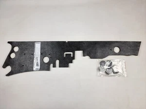 Bahía del motor Sound Deadning Mercedes Benz W111 3,5 L con aislamiento de cortafuegos de CA - Imagen 1 de 2