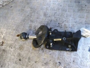 FIAT 500 2007-2013 1.2 PETROL 169.A4.000 GEARSTICK 5 SPEED - Picture 1 of 3
