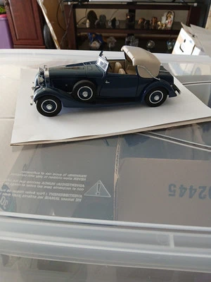 Danbury Mint 1934 HISPANO-SUIZA J12 Die-Cast, 1/24th, Blue Certificate Of Title  - Image 1 of 4