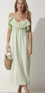 Nuevo con etiquetas Vestido Zara Pequeño Verde Claro Ojales Volantes Cuello en V Sin Mangas Tejido Maxi Midi - Imagen 1 de 8