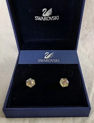 PENDIENTES SWAROVSKI PLATA CRISTAL JOYERÍA PUNTOS DE LUZ TACHUELAS 957048 Foto 1 de 4