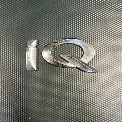 Placa de identificación con logotipo emblema escotilla maletero Scion iq 2012-15  Foto 1 de 4