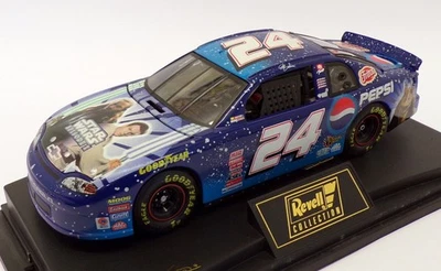 Revell 1/24 Scale RC249935077-2 - 1999 Star Wars/Pepsi Chevrolet Monte Carlo - Image 1 of 4