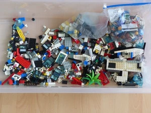 Lego und Duplo, Steine, Figuren, Grundplatten, Anleitungen - Bild 1 von 7
