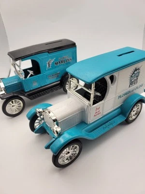 Florida Marlins Miami Set Of 2 Ertl Die Cast Banks Vintage 1993 1994 - Image 1 of 4