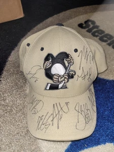 Mütze Kappe Pittsburgh Penguins multi handsigniert signed Fleury, Crosby, mehr - Bild 1 von 6