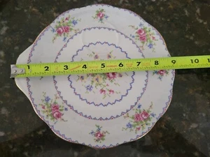 Platillo Plato Snack Royal Albert Petit Point 9" Dia Hueso China Inglaterra Floral De Colección - Imagen 1 de 5