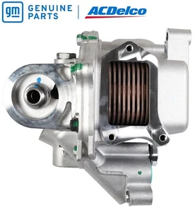 2020-2025 Silverado Sierra Duramax L5P Engine Oil Cooler Genuine OEM GM 12738896 - Bild 1 von 17