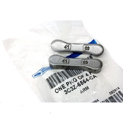 Комплект из 2 оригинальных рычагов подвески клапанов моста для дизельного двигателя 2003-2010 Ford 6.0 3C3Z6564CA - Изображение 1 из 3