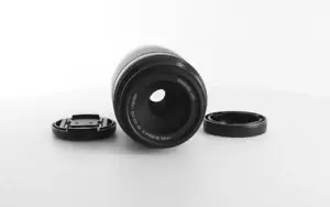 Lente zoom para cámara Samsung NX 50-200 mm f/4,0-5,6 OIS - negra - en muy buena condición (Ex-T50200CSB) - Imagen 1 de 2