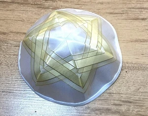 Estrella de David Satén Kipá Yarmulke Judío Yamaka Kipá Israel Cubierta de Cabeza - Imagen 1 de 6
