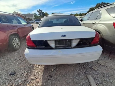 (LOCAL PICKUP ONLY) Trunk/Hatch/Tailgate Police Package Fits 98-11 CROWN VICTORI Foto 1 de 4