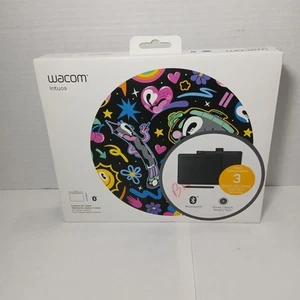 Wacom Intuos Small Bluetooth Graphics Drawing Tablet Black Used Art - Photo 1/7