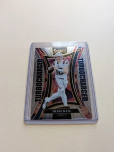 2024 Panini Select - Turbocharged Drake Maye #24 (RC) Patriots - Foto 1 di 3