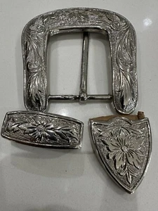 Vintage Kippys Floral Western Belt Buckle And Hardware For 1.5” Belt - Picture 1 of 11