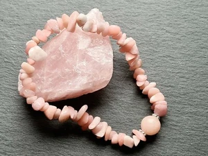 Rosa Opal Heilarmband: Stress, Sorgen und Ängste abbauen, Selbstliebe - Bild 1 von 2