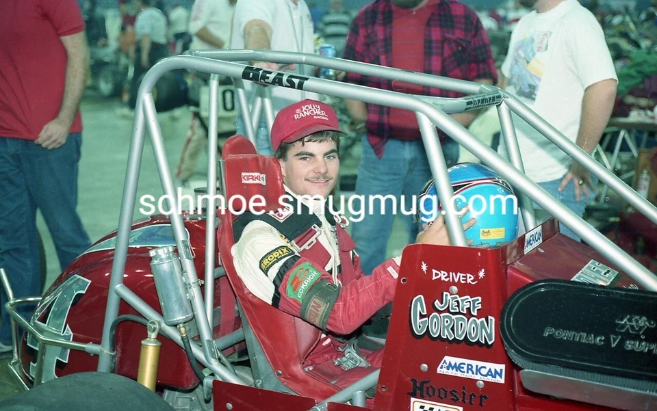 FOTO DE CARRERAS DE COLECCIÓN 8X10 #2266-17; JEFF GORDON, 1990 HOOSIERDOME, USAC MIDGET Foto 1 de 1