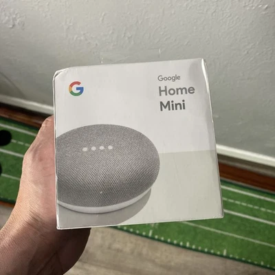 Google Home Mini assistente de alto-falante inteligente giz GA00210-US (NOVO/SELADO) - Imagem 1 de 4