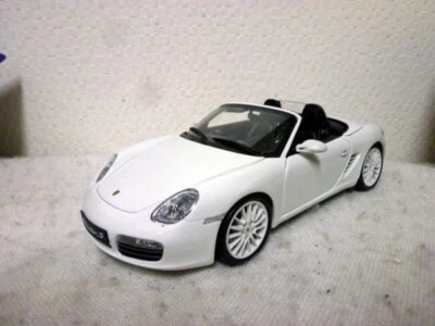 Minicar modellino auto Kyosho Porsche Boxster S 987 bianco dal Giappone 1/18 ... - Immagine 1 di 4