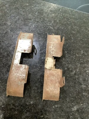 Nos 1955-1957 Thunderbird Ford Bujía Escudos de Cable B5A-12299-A Dos Foto 1 de 4