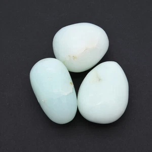 Chrysoprase 3x Tumbled Stones 25x35mm - Picture 1 of 2