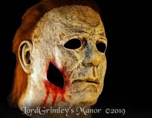 Michael Myers Halloween H18 con licenza ufficiale con maschera ferita da pistola horror - Foto 1 di 8