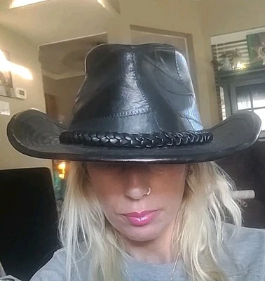 Sombrero de Vaquero Grande Casual Outfitters Western Cuero Genuino Negro Foto 1 de 4