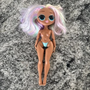 Muñeca Lol Sorpresa Omg Serie 2 Candylicious 9 Pulgadas Belleza MGA Kawai Pastel #02 - Imagen 1 de 4