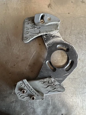 Race Face Chain Guide Retro MTB ISCG Mount Black & Grey CNC 40T 104BCD - Image 1 of 4