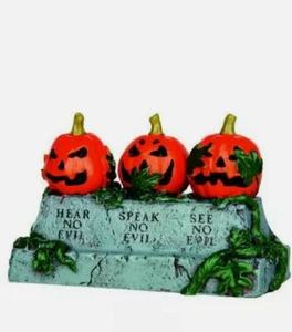 Retired 2014 Lemax Spooky Town Pumpkins See No Evil, Hear No Evil, Speak No Evil - Bild 1 von 7