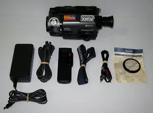 SONY CCD-TR511E - Video Camera Recorder + Accessories - Handycam - VGC - Bild 1 von 3