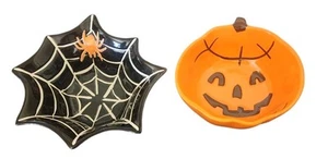 Set Of 2 Pottery Barn Ceramic Halloween Candy Bowls Dishes Spider Web Pumpkin - Picture 1 of 15