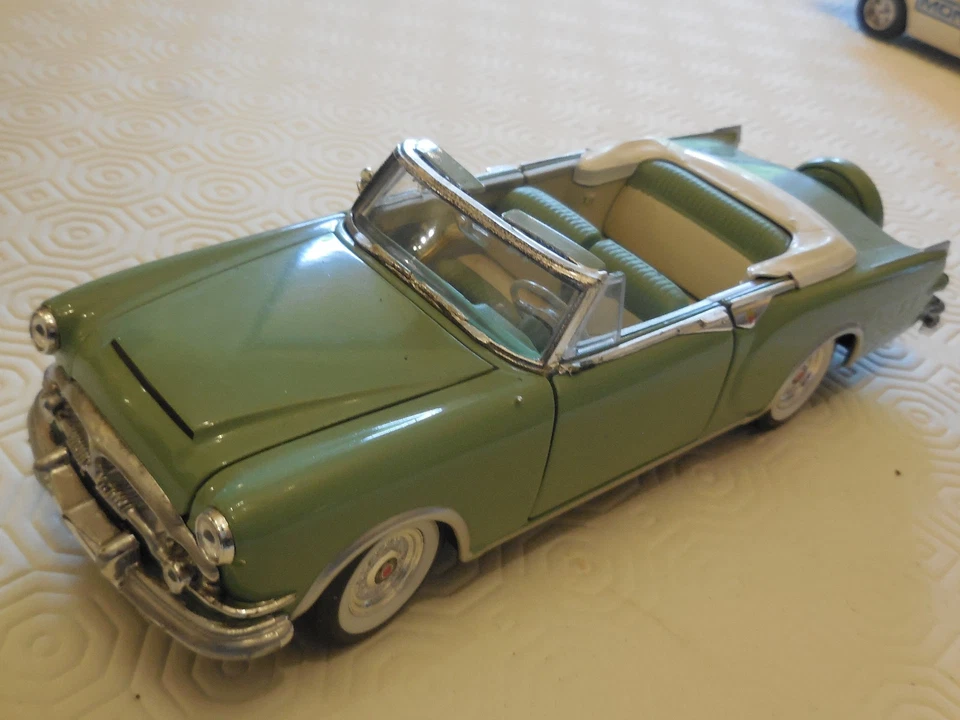 packard caribbean welly 1/24 ricambi recupero ripristino - Immagine 1 di 4