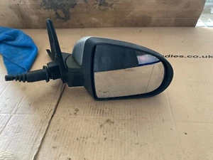 MITSUBISHI COLT 2009 1.3 MK6 5DR DRIVERS WING MIRROR ELECTRIC SILVER E9014259 - Picture 1 of 3