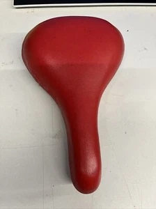 1982 Troxel Eagle Seat Old School BMX Red Padded  Embossed USA 82 VIntage - Picture 1 of 15