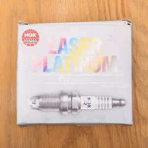 Set Of 4 Spark Plugs NGK BRK6EQUP Laser Platinum OEM Recommended - Foto 1 di 4