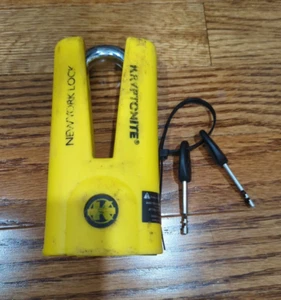 Kryotinite New York Armored Disc Lock With 2 Keys Used Condition - Picture 1 of 7