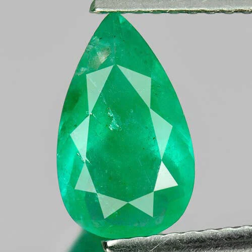 Green Emerald 1.28 Ct. Pear Shape 10.7 x 6.5 Mm. Natural Gemstone From Columbia - Image 1 of 4