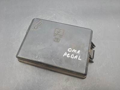 2008 Dodge Charger Engine Fuse Box Lid OEM P04692170AG X32-194 Foto 1 de 4