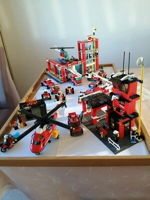 LEGO CITY FIRE COLLECTION - Image 1 of 4