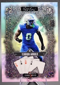 Comodín Terrion Arnold 2/2 2024 5 cartas sorteo novato radiocontrol plata Detroit Lions SSP - Imagen 1 de 2