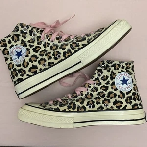 Size 9.5 Converse Chuck Taylor All Star High Top SNEAKERS Leopard Print RARE - Picture 1 of 8
